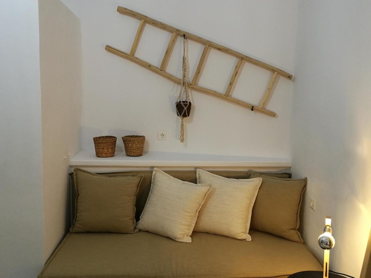 Gerania Milos Apartamento Adamantas  Exterior foto
